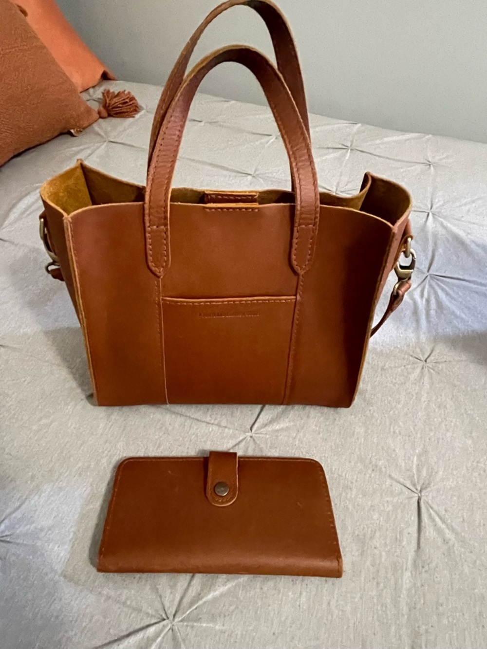Portland Leather Goods Tote with Matching Wallet